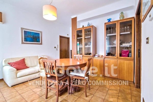 appartamento in vendita a Pavia in zona Stazione
