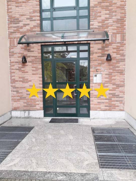 appartamento in vendita a Pavia in zona Pompieri