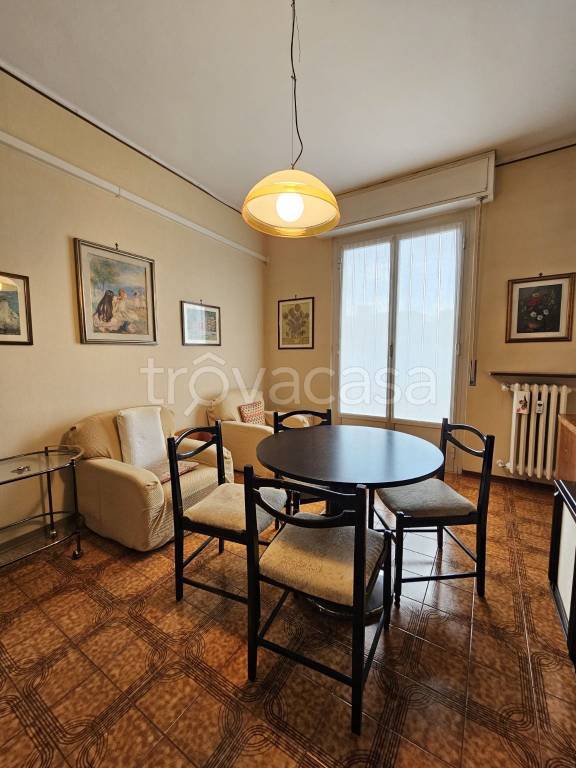 appartamento in vendita a Pavia in zona Città Giardino