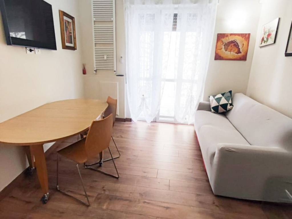 appartamento in vendita a Pavia in zona Centro Città
