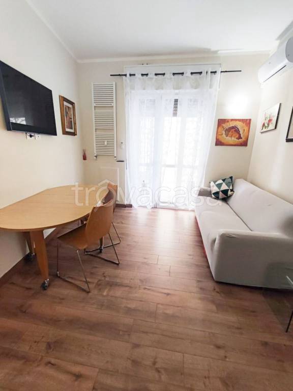 appartamento in vendita a Pavia in zona Centro Città