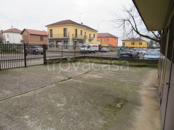 appartamento in vendita a Pavia in zona Mirabello