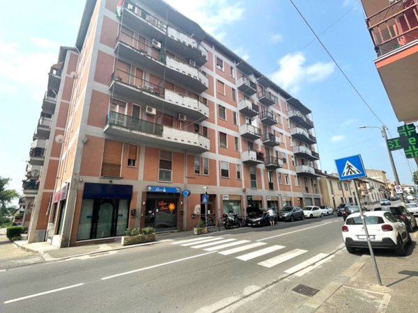 appartamento in vendita a Pavia in zona San Pietro