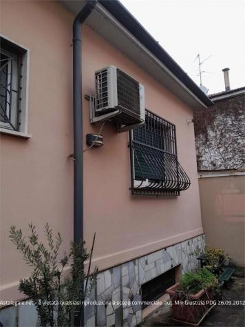 casa indipendente in vendita a Pavia