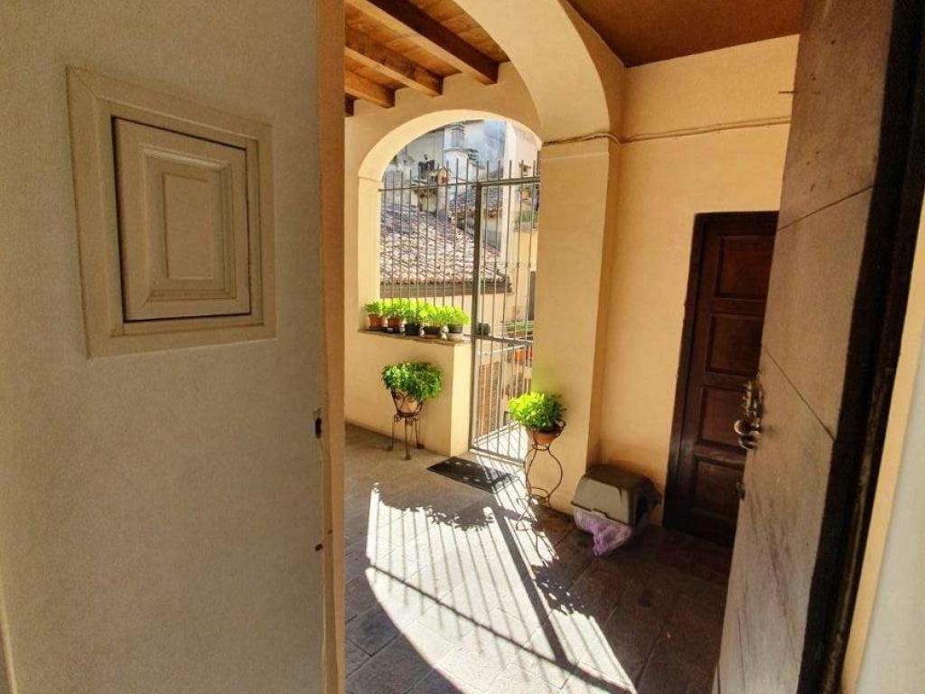 appartamento in vendita a Pavia in zona Centro Città