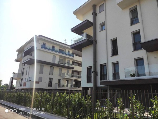 appartamento in vendita a Pavia in zona Pompieri