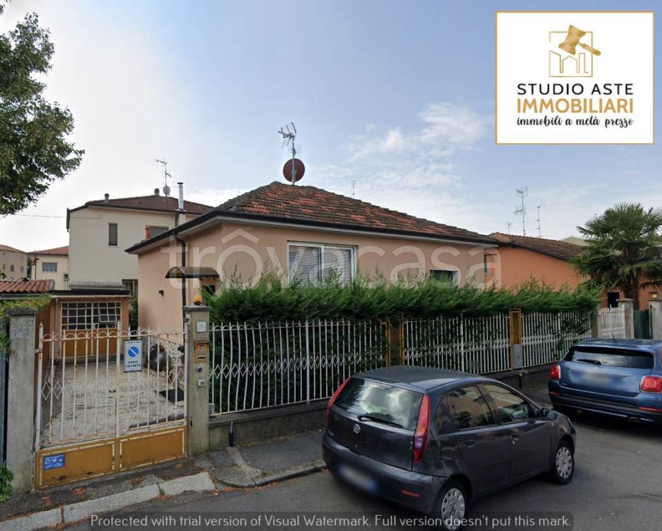 casa indipendente in vendita a Pavia