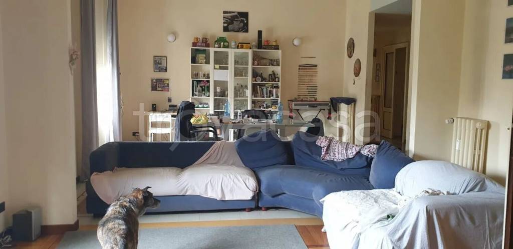 appartamento in vendita a Pavia in zona Stazione