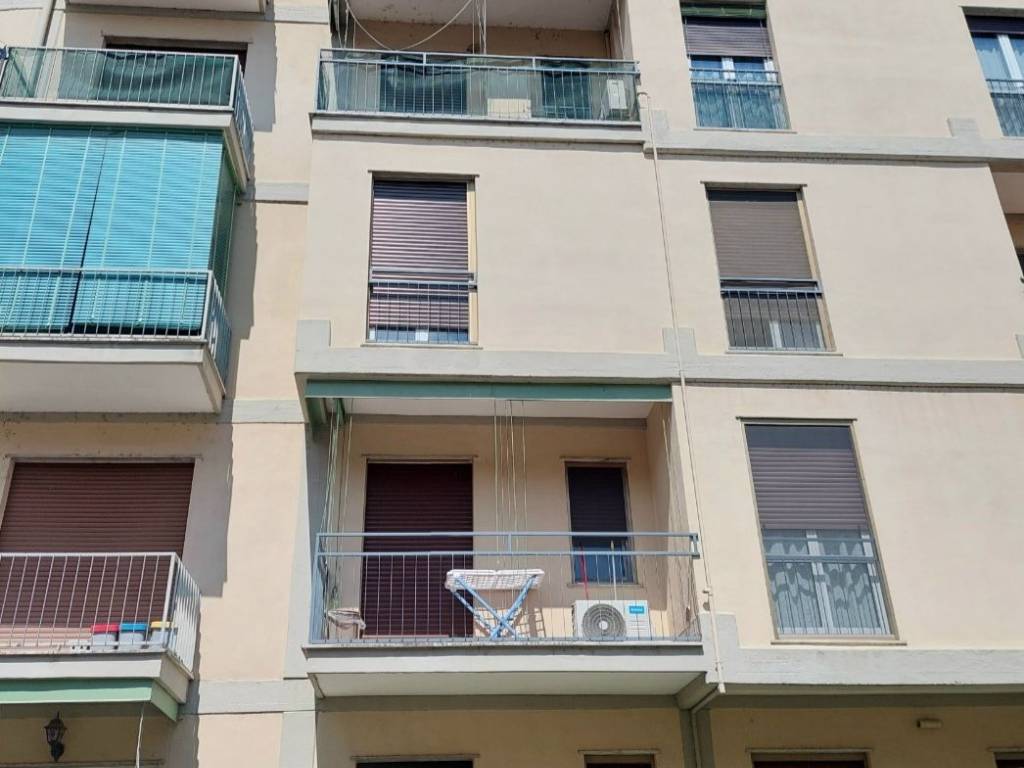 appartamento in vendita a Pavia in zona Città Giardino