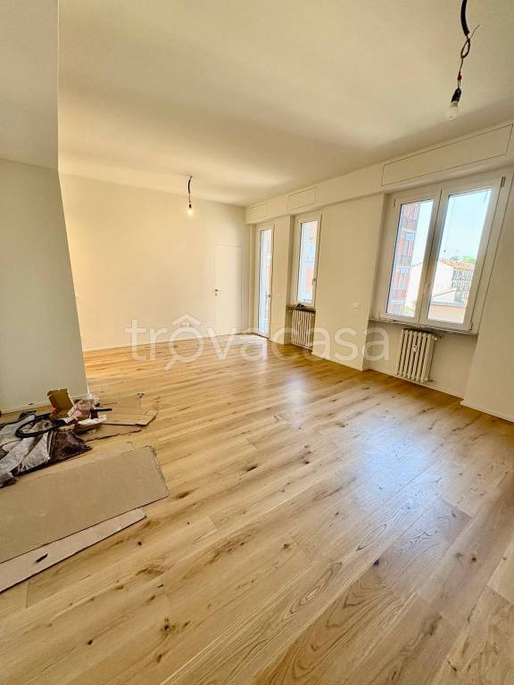 appartamento in vendita a Pavia in zona San Pietro