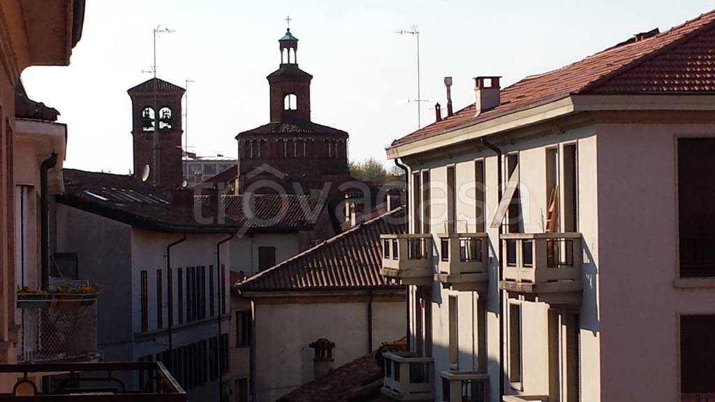 appartamento in vendita a Pavia in zona Centro Città