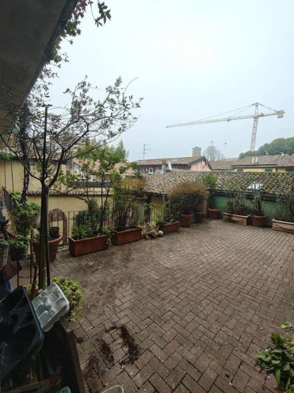 appartamento in vendita a Pavia in zona Centro Città