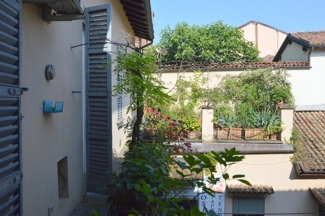 appartamento in vendita a Pavia in zona Centro Città