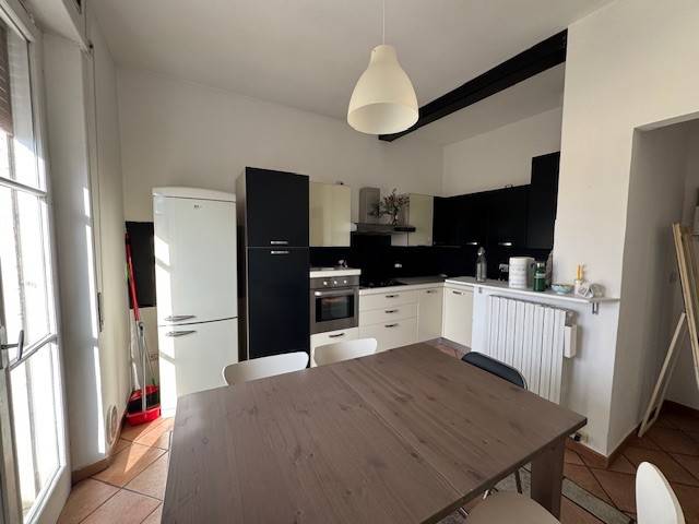 appartamento in vendita a Pavia in zona Casa sul Fiume