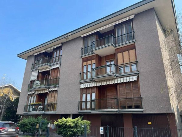 appartamento in vendita a Pavia in zona Città Giardino