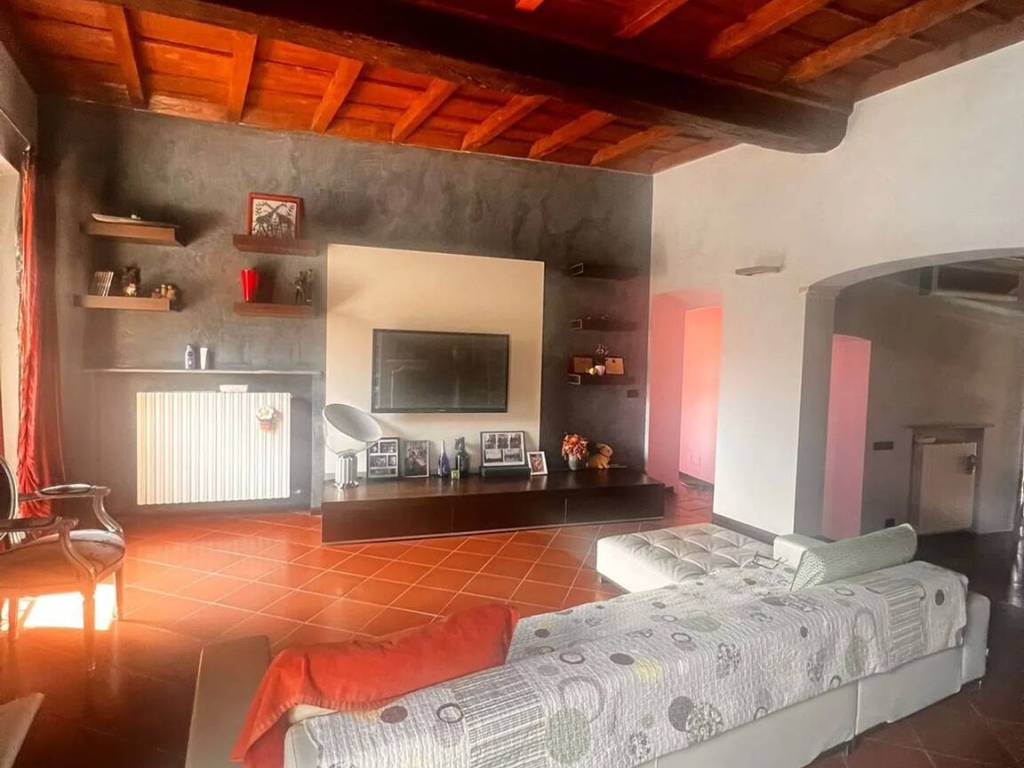 appartamento in vendita a Pavia in zona Centro Città