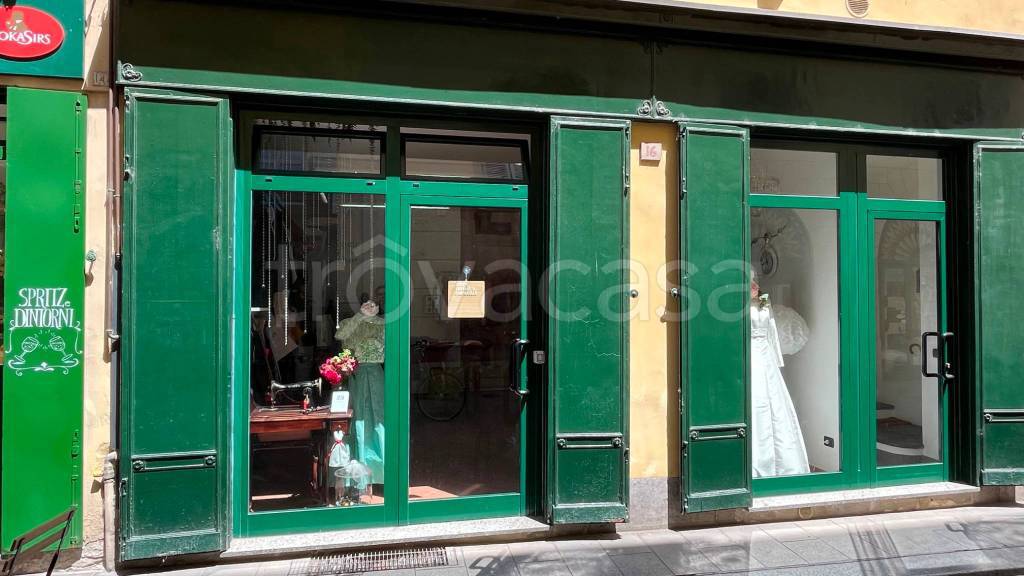 appartamento in vendita a Pavia in zona Centro Città
