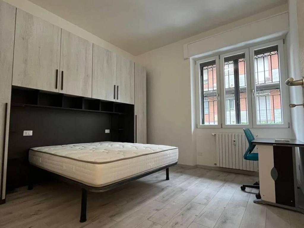appartamento in vendita a Pavia in zona Pompieri