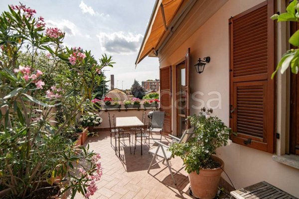 appartamento in vendita a Pavia in zona Centro Città