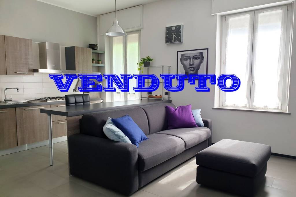 appartamento in vendita a Pavia in zona Centro Città