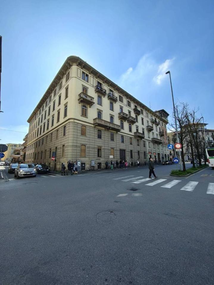 appartamento in vendita a Pavia in zona Stazione