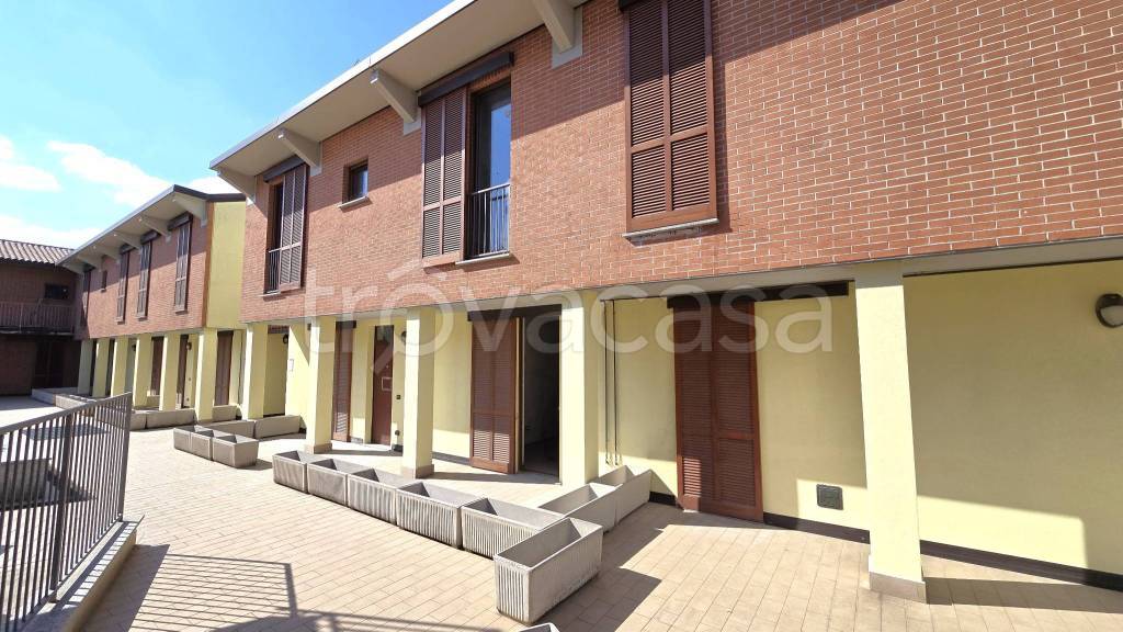 casa indipendente in vendita a Pavia in zona Ca' Della Terra