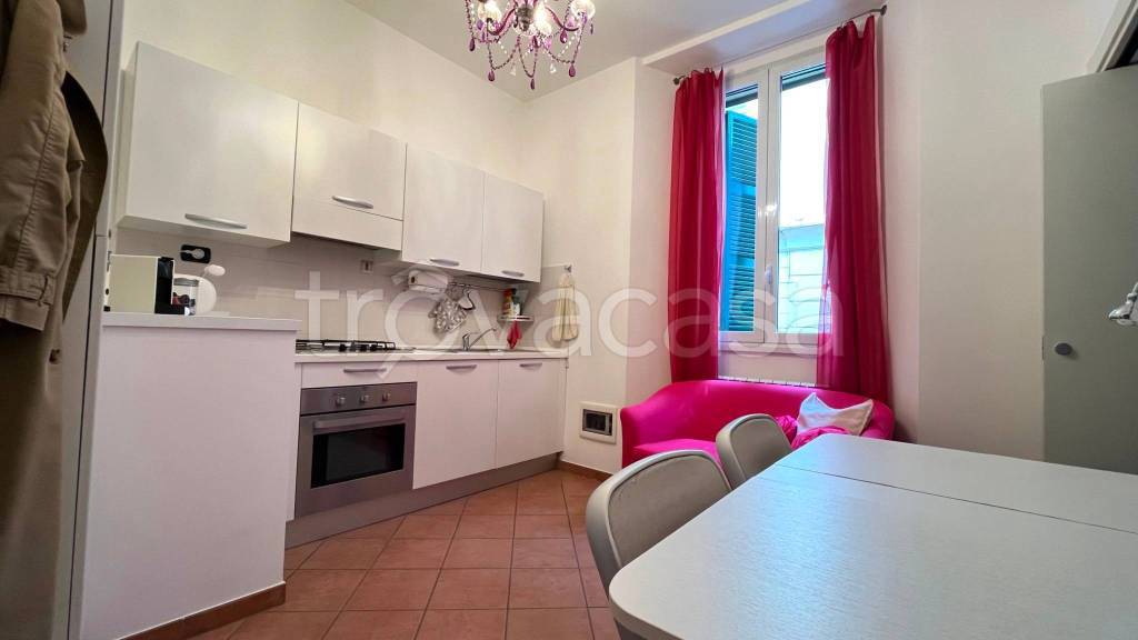 appartamento in vendita a Pavia in zona Centro Città