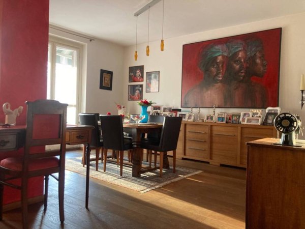 casa indipendente in vendita a Pavia in zona Centro Città