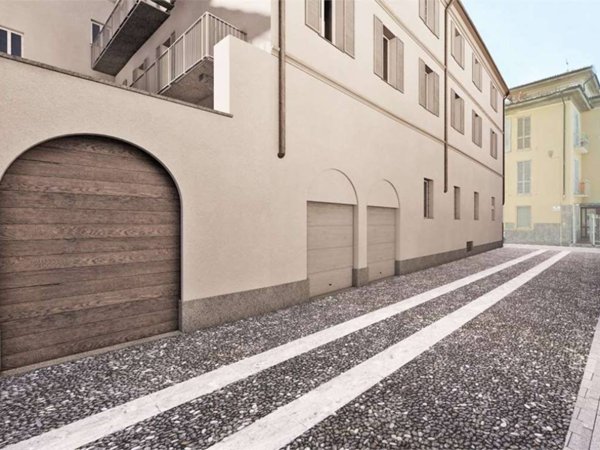 appartamento in vendita a Pavia in zona Centro Città