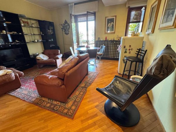 appartamento in vendita a Pavia in zona Centro Città
