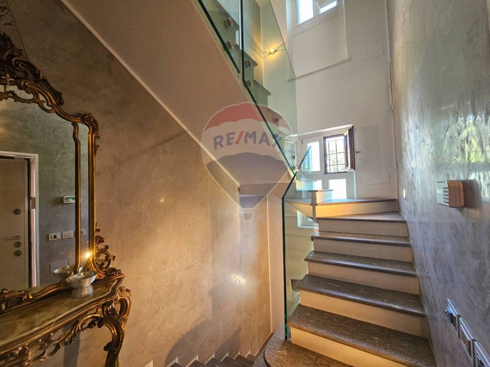 casa indipendente in vendita a Pavia in zona Viale Gorizia