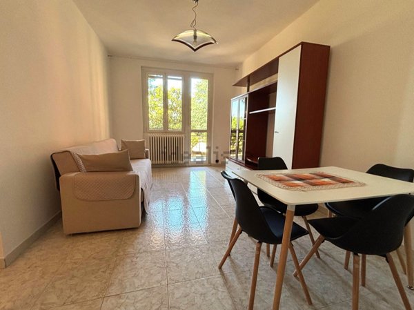 appartamento in vendita a Pavia in zona Centro Città