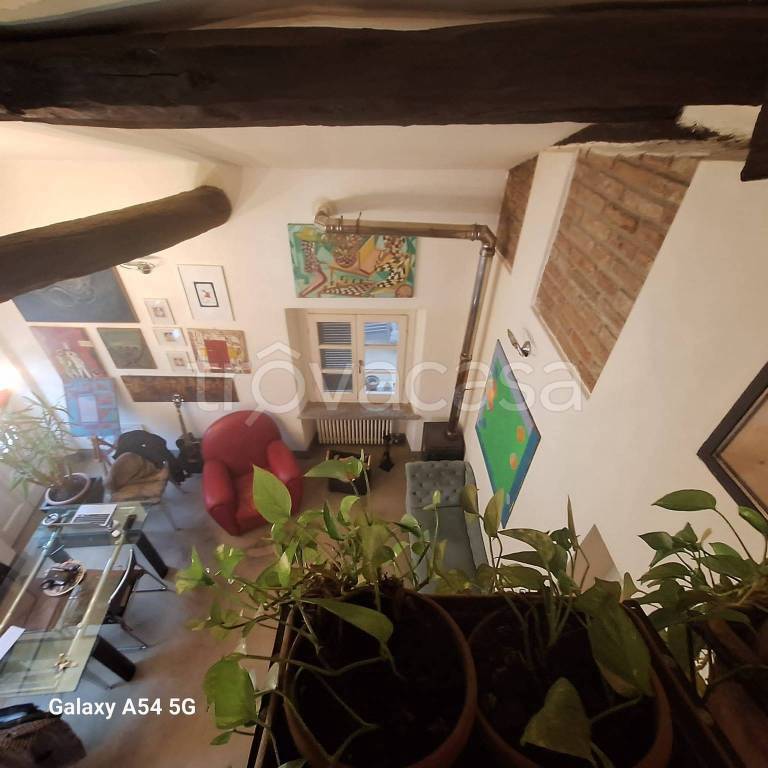 appartamento in vendita a Pavia in zona Centro Città