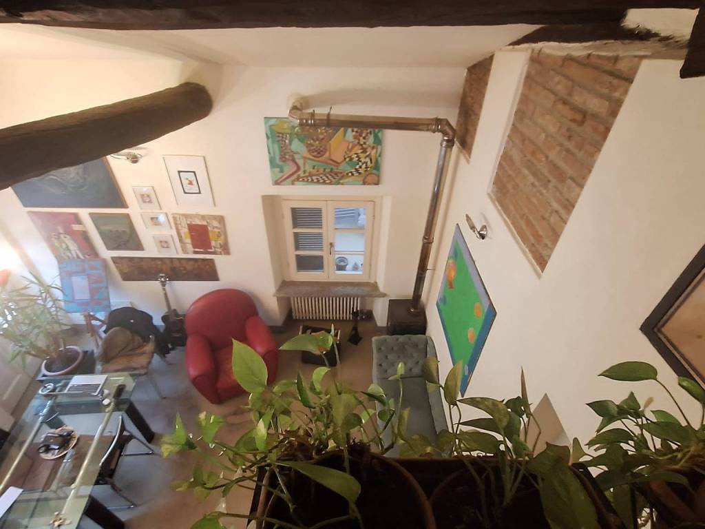 appartamento in vendita a Pavia in zona Centro Città