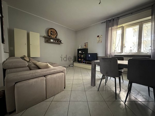 appartamento in vendita a Pavia in zona Centro Città