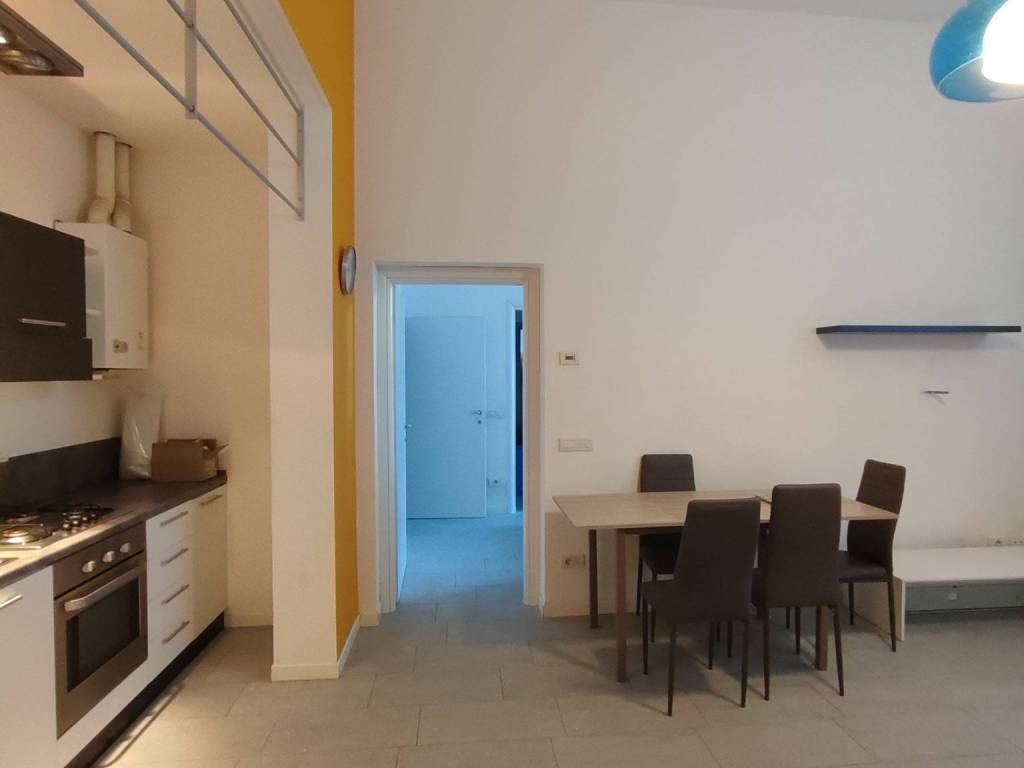 appartamento in vendita a Pavia in zona Centro Città