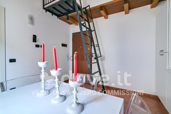 appartamento in vendita a Pavia in zona Centro Città