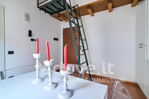 appartamento in vendita a Pavia in zona Centro Città