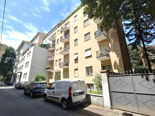 appartamento in vendita a Pavia in zona Centro Città