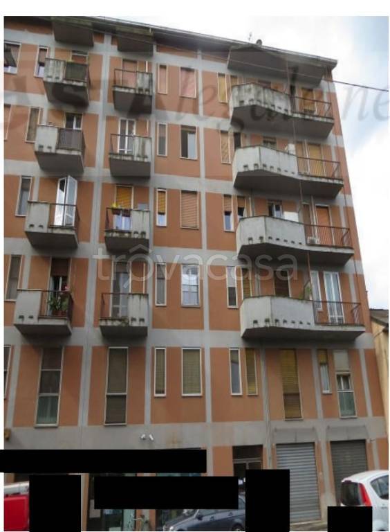 appartamento in vendita a Pavia in zona San Pietro