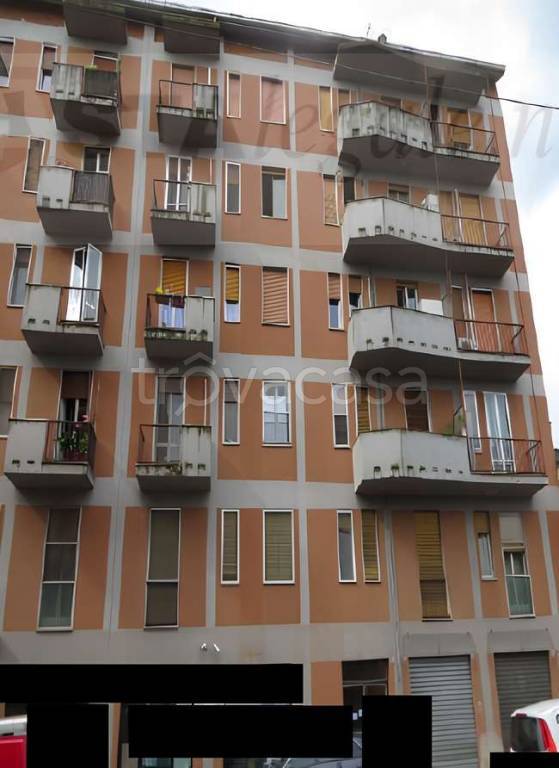appartamento in vendita a Pavia in zona San Pietro