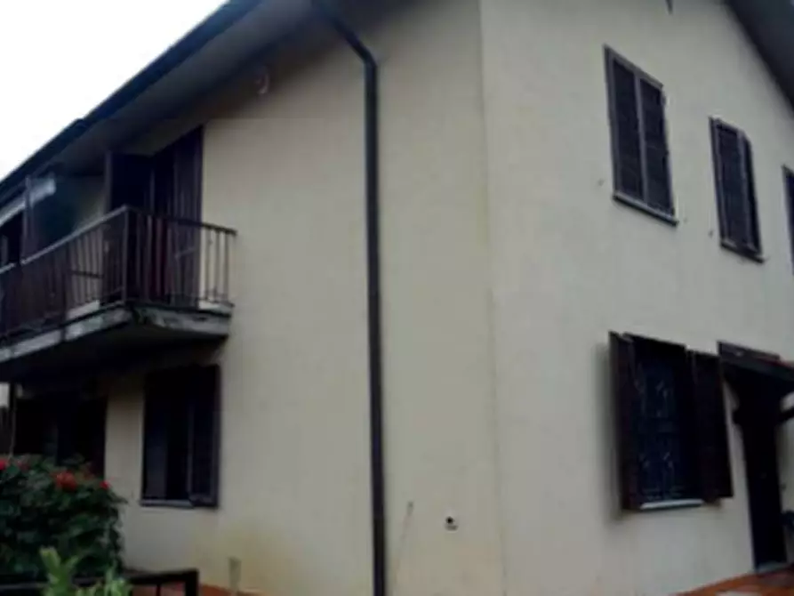 casa indipendente in vendita a Pavia