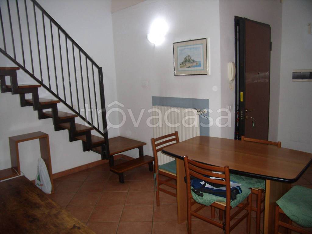 appartamento in vendita a Pavia in zona Centro Città