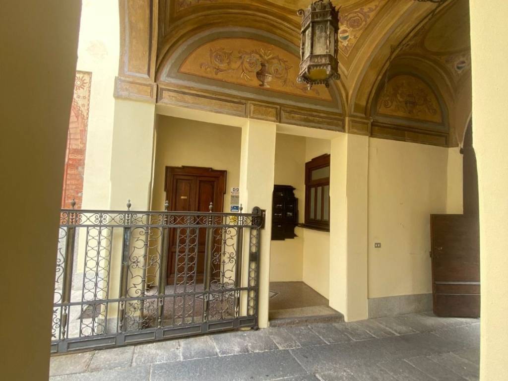 ufficio in vendita a Pavia