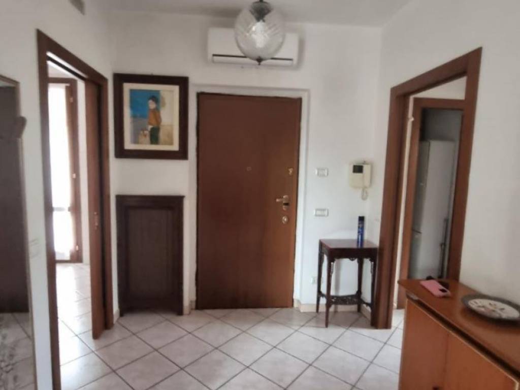 appartamento in vendita a Pavia in zona Viale Cremona