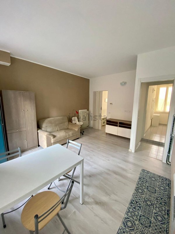 appartamento in vendita a Pavia