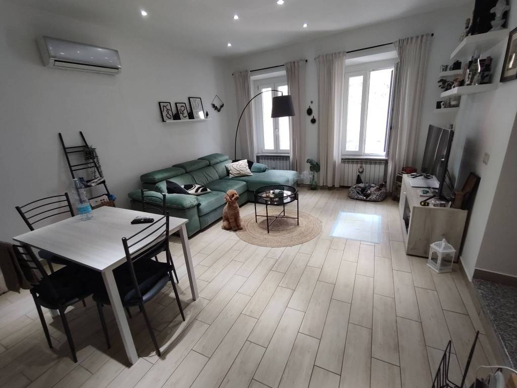 appartamento in vendita a Pavia in zona Centro Città
