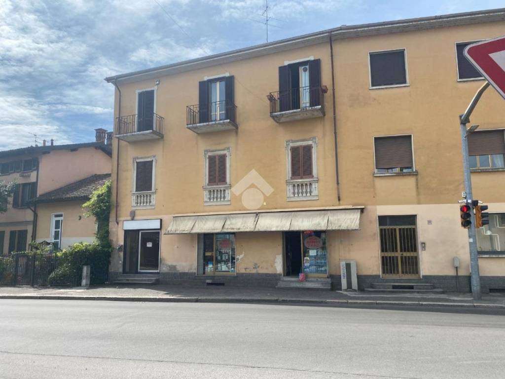 appartamento in vendita a Pavia in zona Viale Cremona