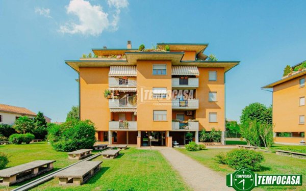 appartamento in vendita a Pavia in zona Viale Cremona