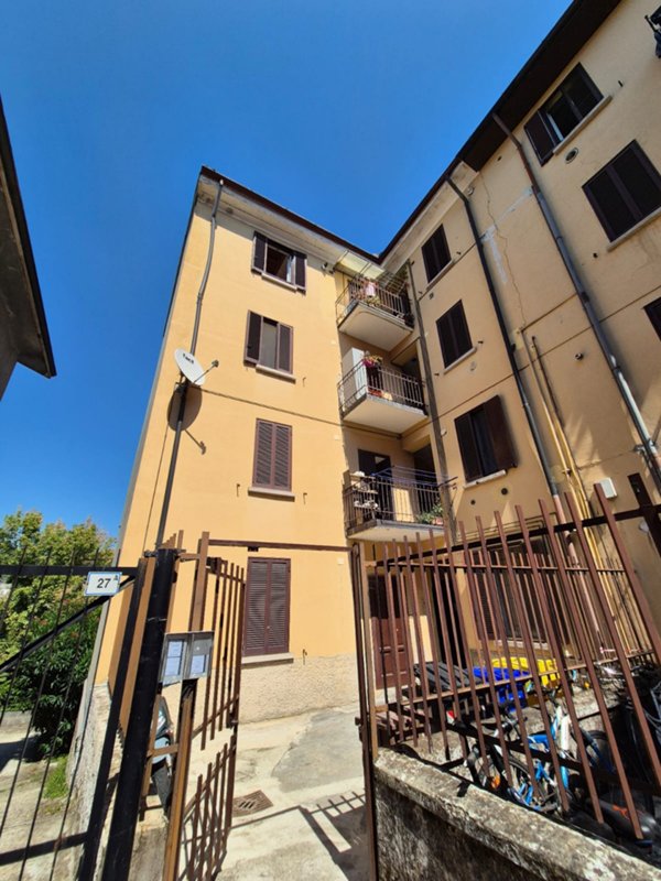 appartamento in vendita a Pavia in zona Stazione